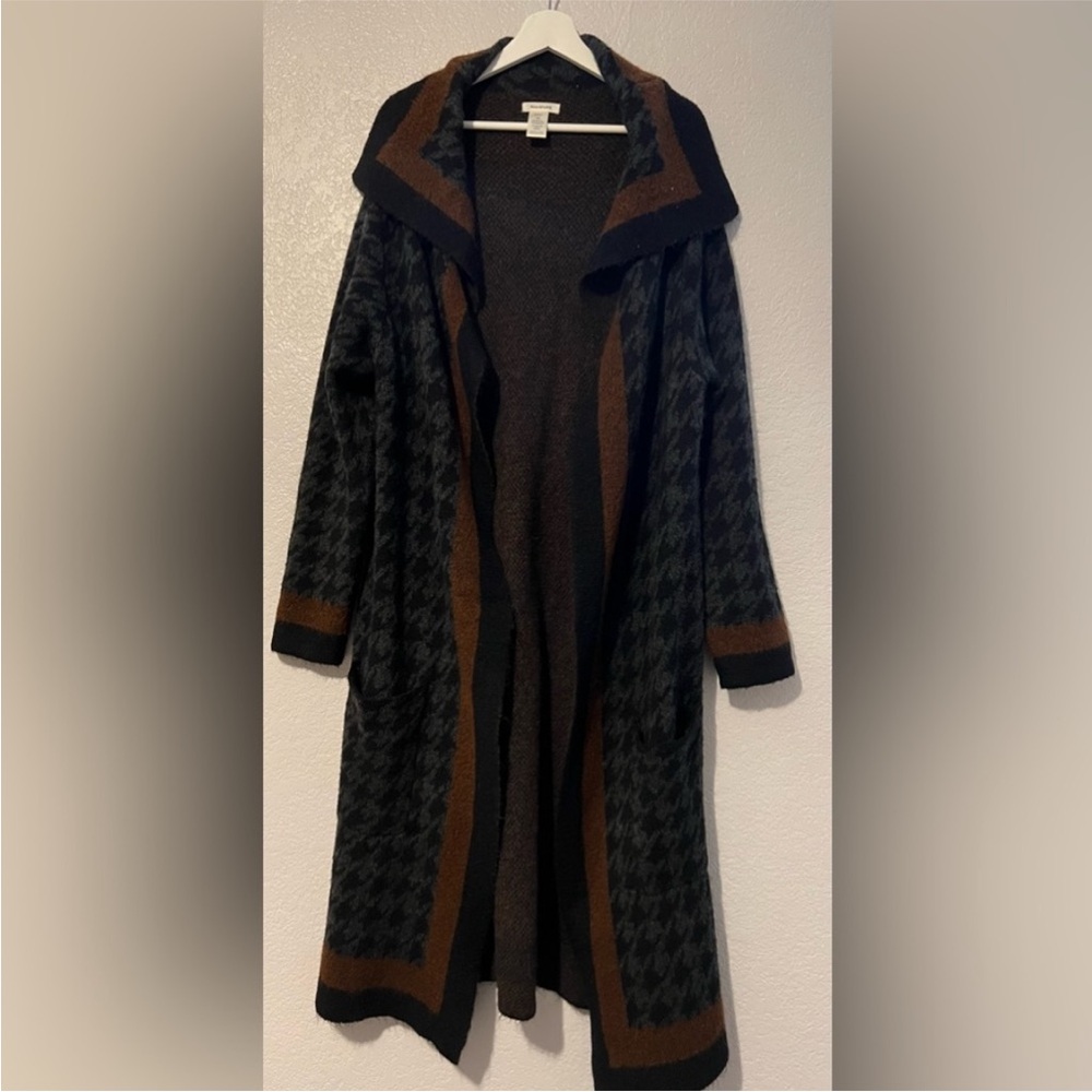 Max Studio Houndstooth Oversized Duster
Cardigan Sweater